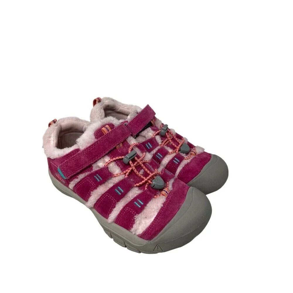 Keen Shoes Youth Size 5 US Pink Newport Shoe Fruit Dove Ballet Slipper